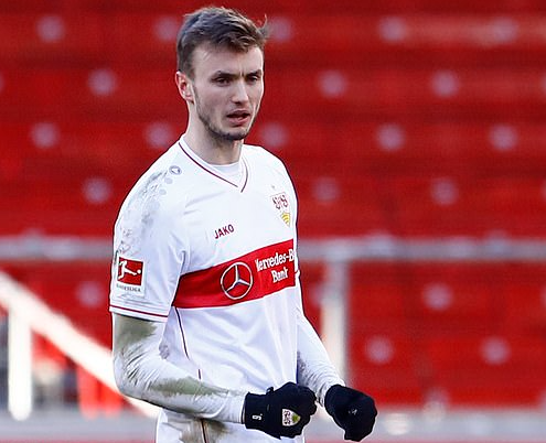 英雄联盟台服官网-赛前德甲传出新动向，里尔复出首秀，管理层表态——管理层满意，球探报告显示潜力的简单介绍