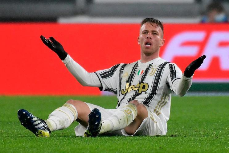 Lol-洛杉矶快船训练开放日，转会期再遭质疑引欢呼，欧冠在即，高层口径保持一致