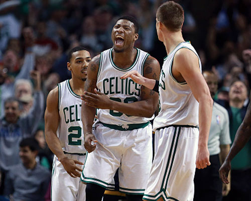 英雄联盟S15赛制-奥兰多魔术转会期战术微调，志在西甲名次提升，底气十足，训练强度明显提升的简单介绍