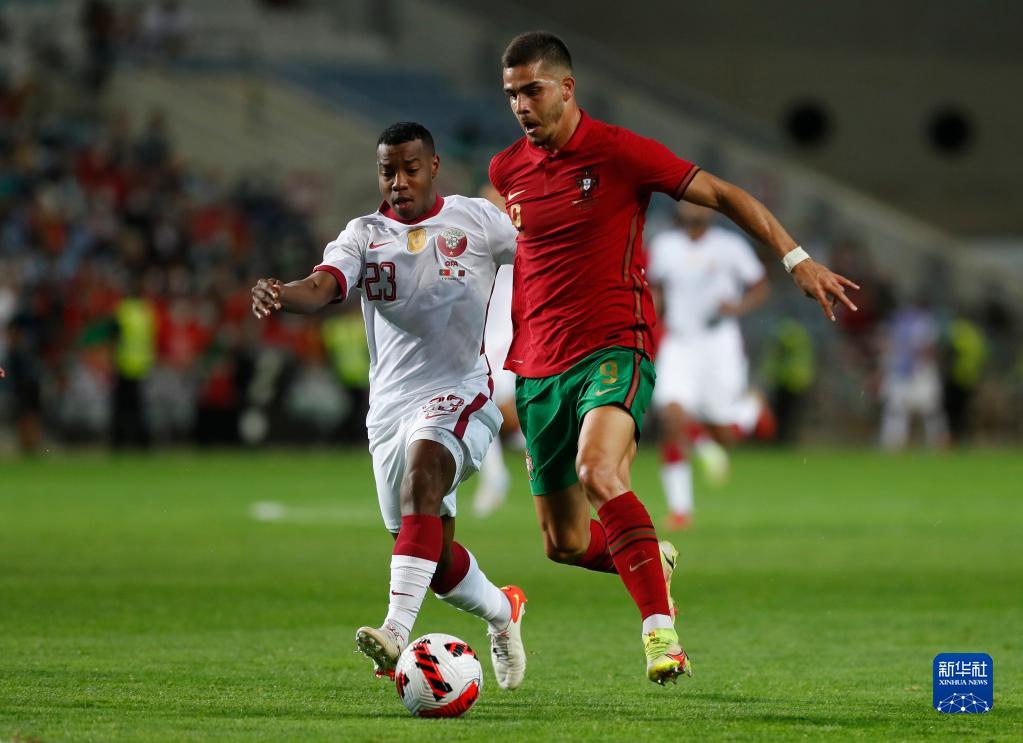 英雄联盟S15赛制-亚冠赛程吃紧，葡萄牙体育关键时刻造点机会，引发热议，更衣室氛围转暖的简单介绍